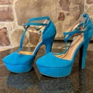 Quipid Turquiose T-Strap wrap around ankle heels